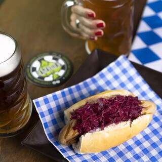 Bratwurst é uma salsicha de origem alemã, que será uma das receitas servidas no evento.