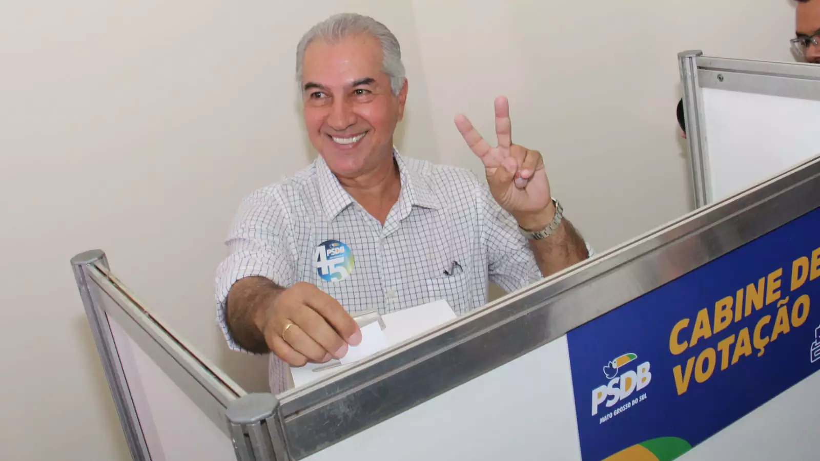 Governador do RS sugere Reinaldo para sucedê-lo na presidência nacional do PSDB