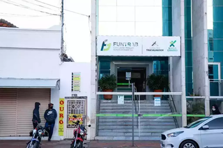 Fachada da Fundação do Trabalho, em Campo Grande. (Foto: Arquivo/Campo Grande News)