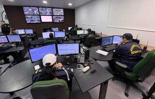 Central de monitoramento da Guarda Civil Metropolitana (Foto: Divulgação Prefeitura)