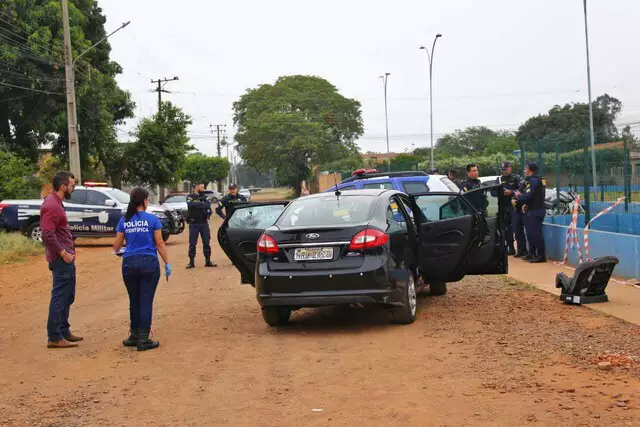 Briga de casal termina com homem baleado em unidade b&aacute;sica de sa&uacute;de