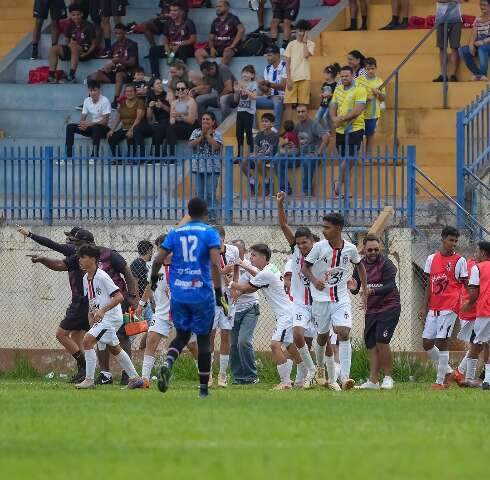 Estadual Sub-15 definiu classificados &agrave;s quartas de final neste final de semana 