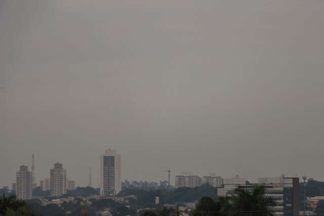 Semana come&ccedil;a com possibilidade de chuva e m&aacute;xima de 37&ordm;C em MS