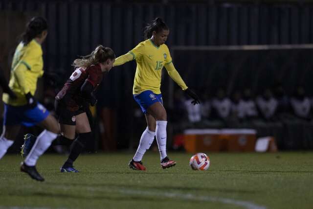 Sele&ccedil;&atilde;o Feminina &eacute; superada pelo Canad&aacute; em segundo amistoso