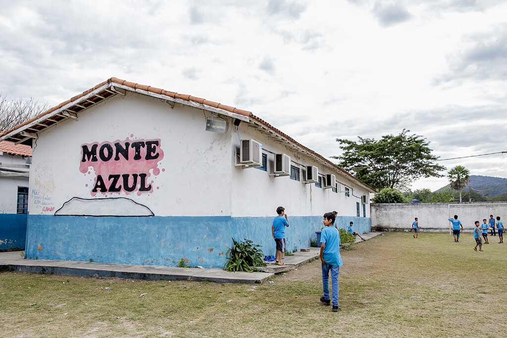 Azul Rural Sem salas de aula, crianças pantaneiras terão de estudar em containers ...