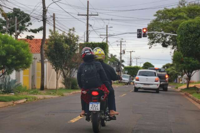 Confirmando previs&atilde;o, temperatura cai 8&ordm;C em seis horas na Capital