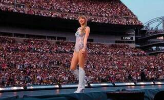 Taylor Swift durante show da The Eras Tour. (Foto: Reprodução/Instagram)