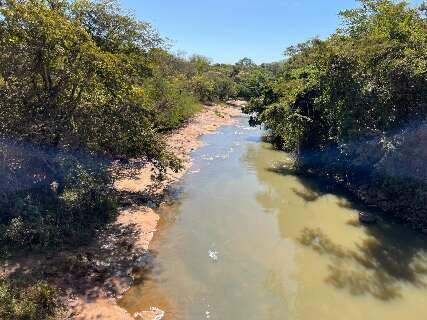 Afluente do Paraguai no Pantanal, Rio Negro tem 19 nascentes secando