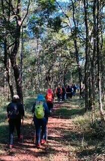 Grupo realiza trilha na Fazenda São clemente, na saída para Sidrolândia (Foto: Redes Sociais)