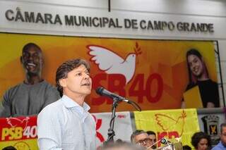 Presidente do diretório estadual do PSB e ex-prefeito de Corumbá Paulo Duarte. (Foto: Juliano Almeida/Arquivo)