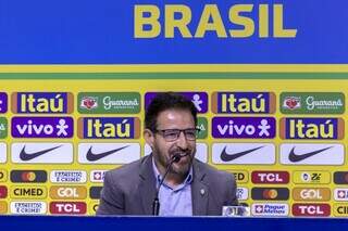 Técnico Ramon Menezes em entrevista coletiva de convocação da Seleção Brasileira (Foto: Joilson Marconne/CBF)