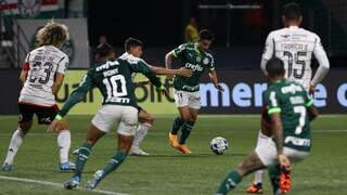 Lance de Palmeiras e Flamengo no primeiro turno do Brasileirão (Foto: Cesar Greco/SEP)