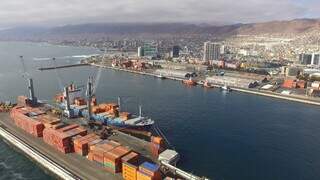 Porto chileno será o destino da carga de proteína animal que será transportada pelo Oceano Pacífico até a Ásia em menor distância (Foto: Divulgação)
