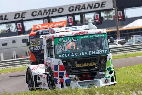 L&iacute;der do campeonato &eacute; pole da F&oacute;rmula Truck em Campo Grande