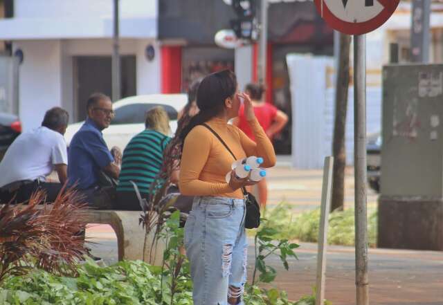 Capital registrava em m&eacute;dia 20&ordm;C pela manh&atilde;, mas suportou 28&ordm;C nesta segunda