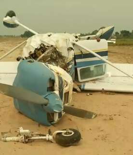 Feridos em pouso for&ccedil;ado de avi&atilde;o no Pantanal s&atilde;o transferidos para a Capital