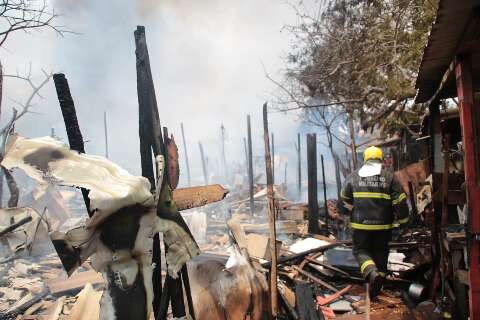 Confusão causada por incêndio fez crianças "desaparecerem" no Mandela