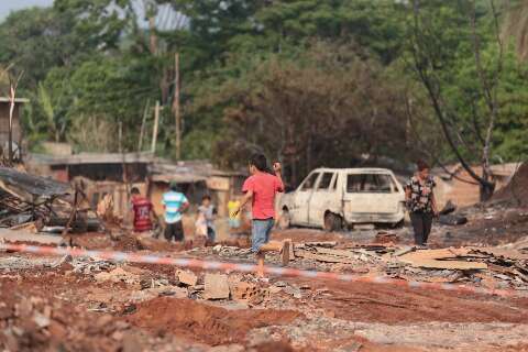 Presidente da Câmara propõe área para transferência de moradores de favela