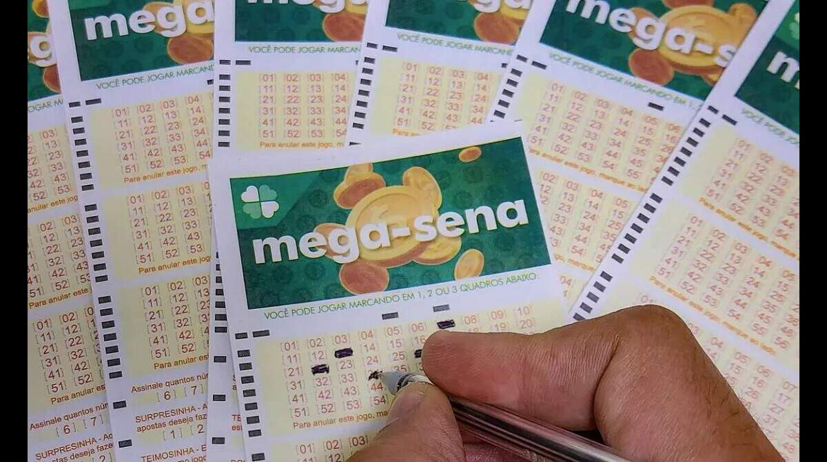 Acumulada, Mega-Sena sorteia R$ 43 milhões neste sábado - Loterias - Campo  Grande News