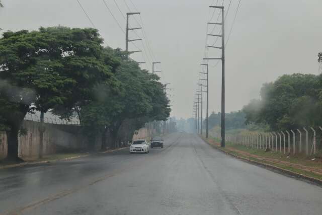 Chuva r&aacute;pida na Capital e no interior n&atilde;o serviu nem para limpar fuma&ccedil;a do c&eacute;u