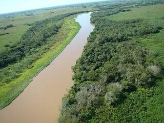 Rio Taquari, no Pantanal Sul-Mato-Grossense (Foto: Rui Madruga)