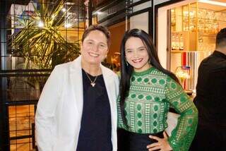 Ex Vereadora Dharleng Campos e Pres do MDB Mulher do MS. (Foto: Elton Ricci )