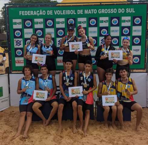 Duplas conquistam torneio Superpraia de v&ocirc;lei em Campo Grande