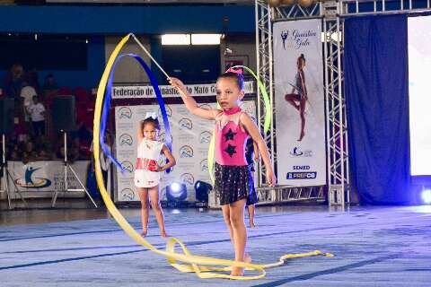 Festival de ginástica na Capital reúne 911 alunos e emociona pais: “Orgulho”