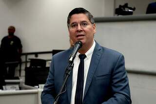 Presidente da Comissão de Saúde da Câmara Municipal, Victor Rocha, o Dr. Victor (PP).  (Foto: Divulgação/CMCG0