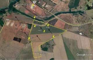 Área, demarcada em amarelo, é vizinha ao atual aterro de Campo Grande. (Foto: Reprodução)