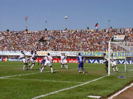 Há 20 anos, Cruzeiro encantava o Brasil e Morenão fez parte do 'desfile' 
