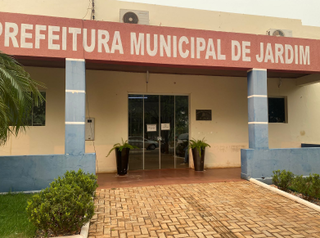 Fachada da Prefeitura Municipal de Jardim, município com pouco mais de 24 mil habitantes (Foto: divulgação)