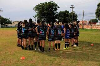 Meninas que vão representar Mato Grosso do Sul na competição nacional (Foto: Divulgação/Cufa)