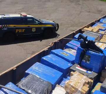 Ex-vereador mineiro é preso em MS com 3,8 toneladas de maconha e fuzil