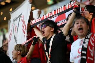 Torcida do Urawa Reds comemorando gol da vitória contra os mexicanos (Foto: Divulgação/Fifa)