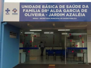 Saguão da unidade básica situada no bairro Jardim Azaléia, em Campo Grande, (Foto: Arquivo/Campo Grande News)