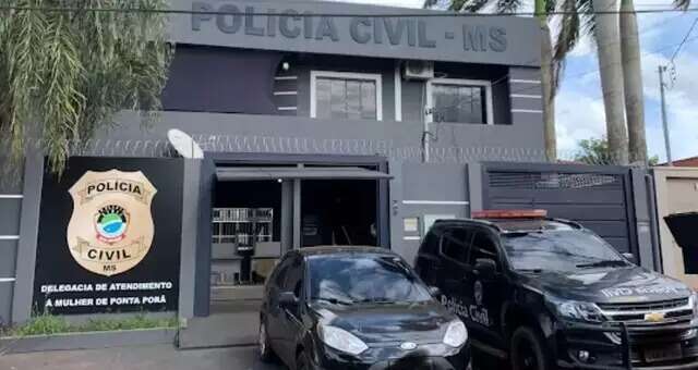 Cinco s&atilde;o presos por gravar e divulgar v&iacute;deos de sexo com adolescente