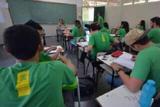 Alunos em escola estadual de Campo Grande (Foto: Campo Grande News/ Arquivo)