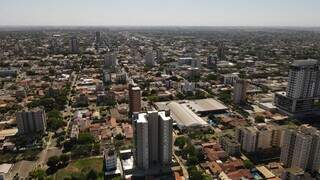 Vista aérea da área central de Dourados, maior cidade do interior que comemora 88 anos hoje (Foto: Assecom)