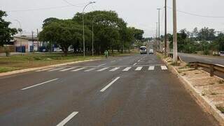 Trecho da Duque de Caxias, após o Aeroporto Internacional de Campo Grande (Foto: Alex Machado)