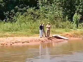 Adolescente morre afogado durante banho de rio com os amigos