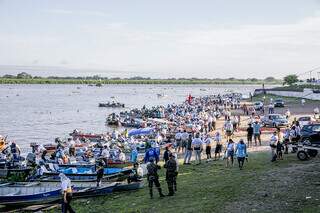 Barcos no Rio Paraguai na última edição do Festival Internacional (Foto: Divulgação) 