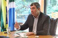 Decreto garante R$ 300 de auxílio-alimentação para servidores efetivos