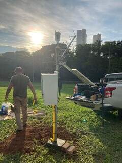 Instalação de radar no Parque dos Poderes (Foto: Paulo Tarso)