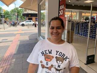 Clenilde Gomes, na Rua 14 de julho, em Campo Grande (Foto: Natália Olliver)