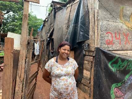 Em favela incendiada, esperança conseguiu sobreviver às chamas