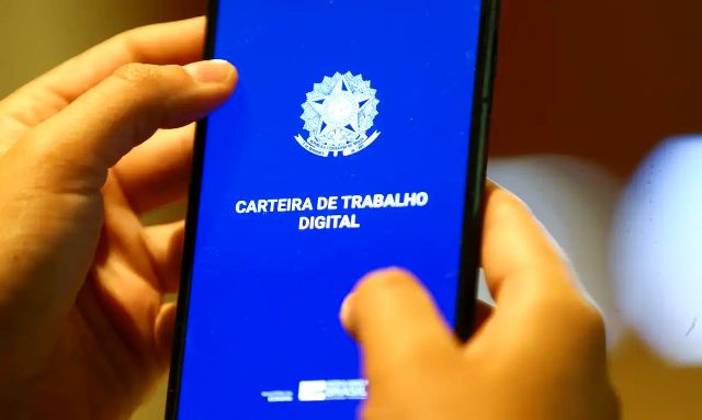 Ag&ecirc;ncias de emprego oferecem 4 mil vagas para Capital