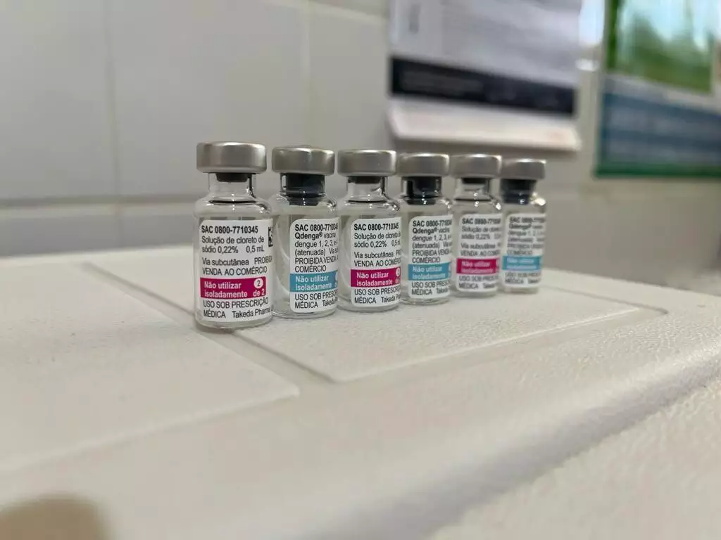 No 1º dia, Dourados distribuiu 4 mil doses da vacina contra a dengue