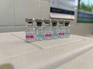 Doses do imunizante contra a dengue estão disponíveis em postos de saúde de Dourados a partir de hoje (Foto: Rogério Vidmantas/Prefeitura de Dourados)