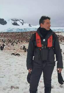 Carlos saiu de Três Lagoas para viver aventura na Antártida. (Foto: Arquivo pessoal)